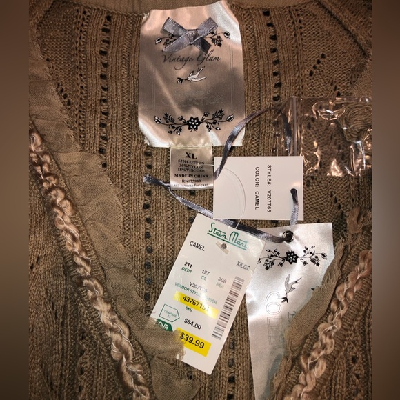 NWT Size XL cardigan - Picture 2 of 3